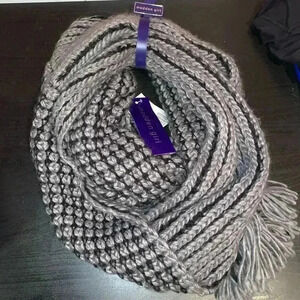 Madden Girl Scarve NWT